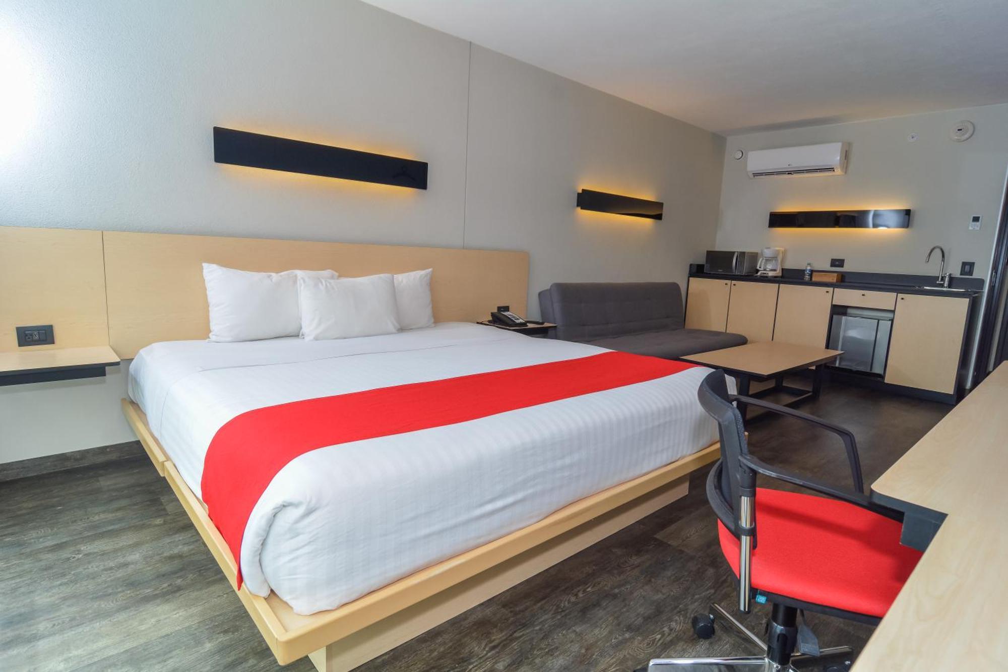 City Express Plus By Marriott Medellin Colombia Exterior foto