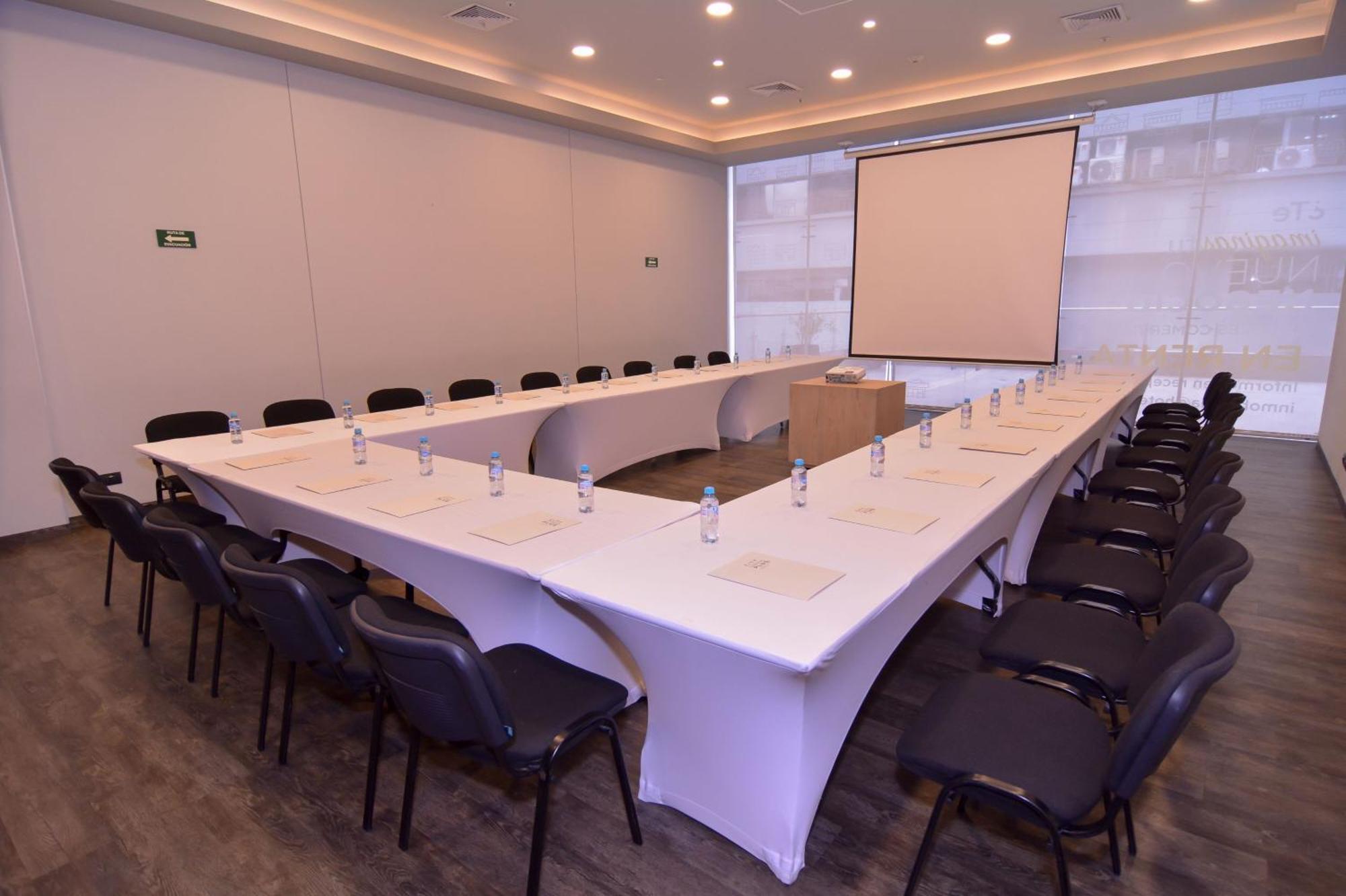 City Express Plus By Marriott Medellin Colombia Exterior foto