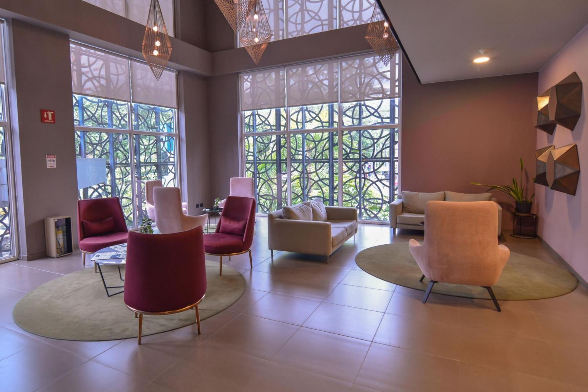 City Express Plus By Marriott Medellin Colombia Exterior foto