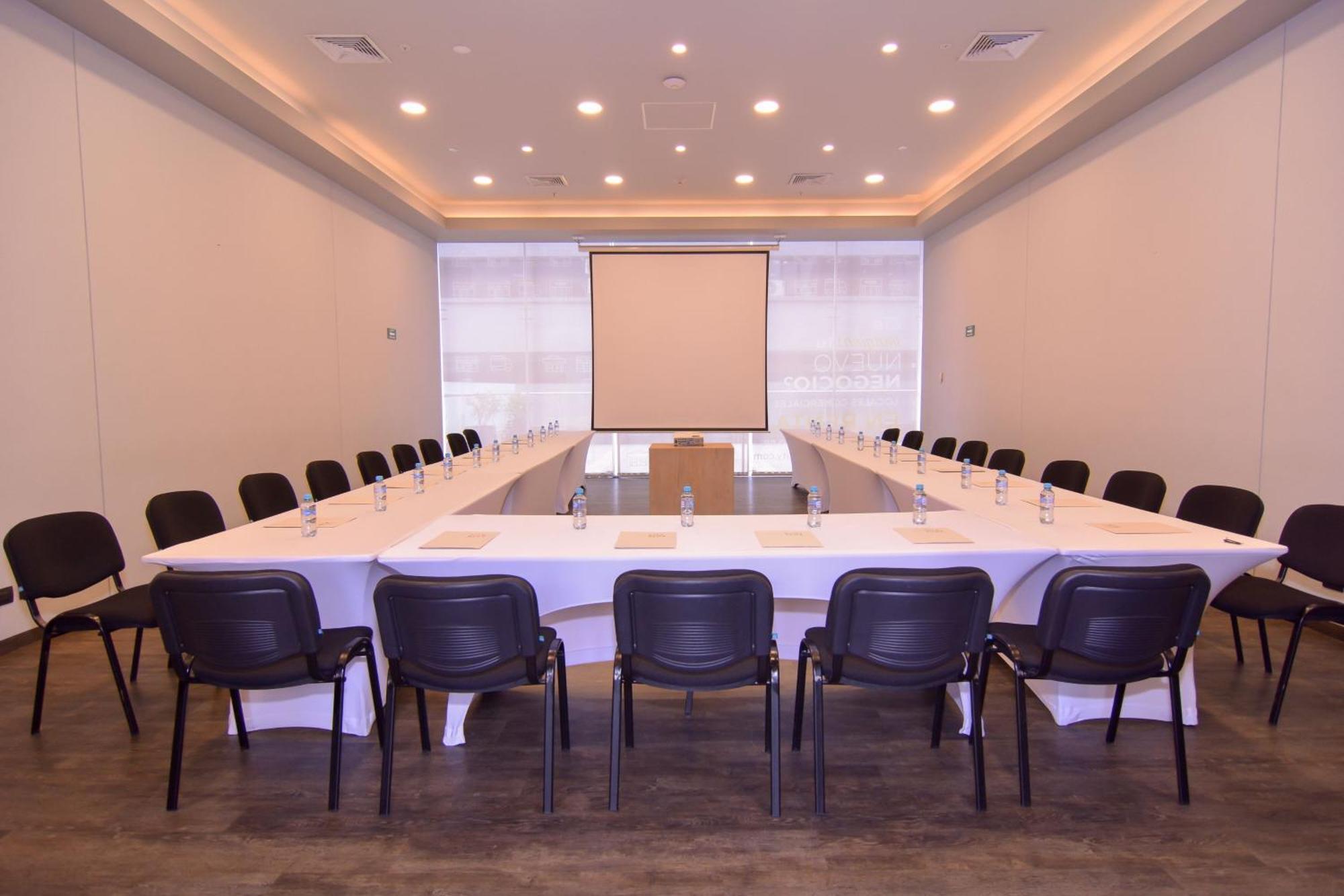 City Express Plus By Marriott Medellin Colombia Exterior foto