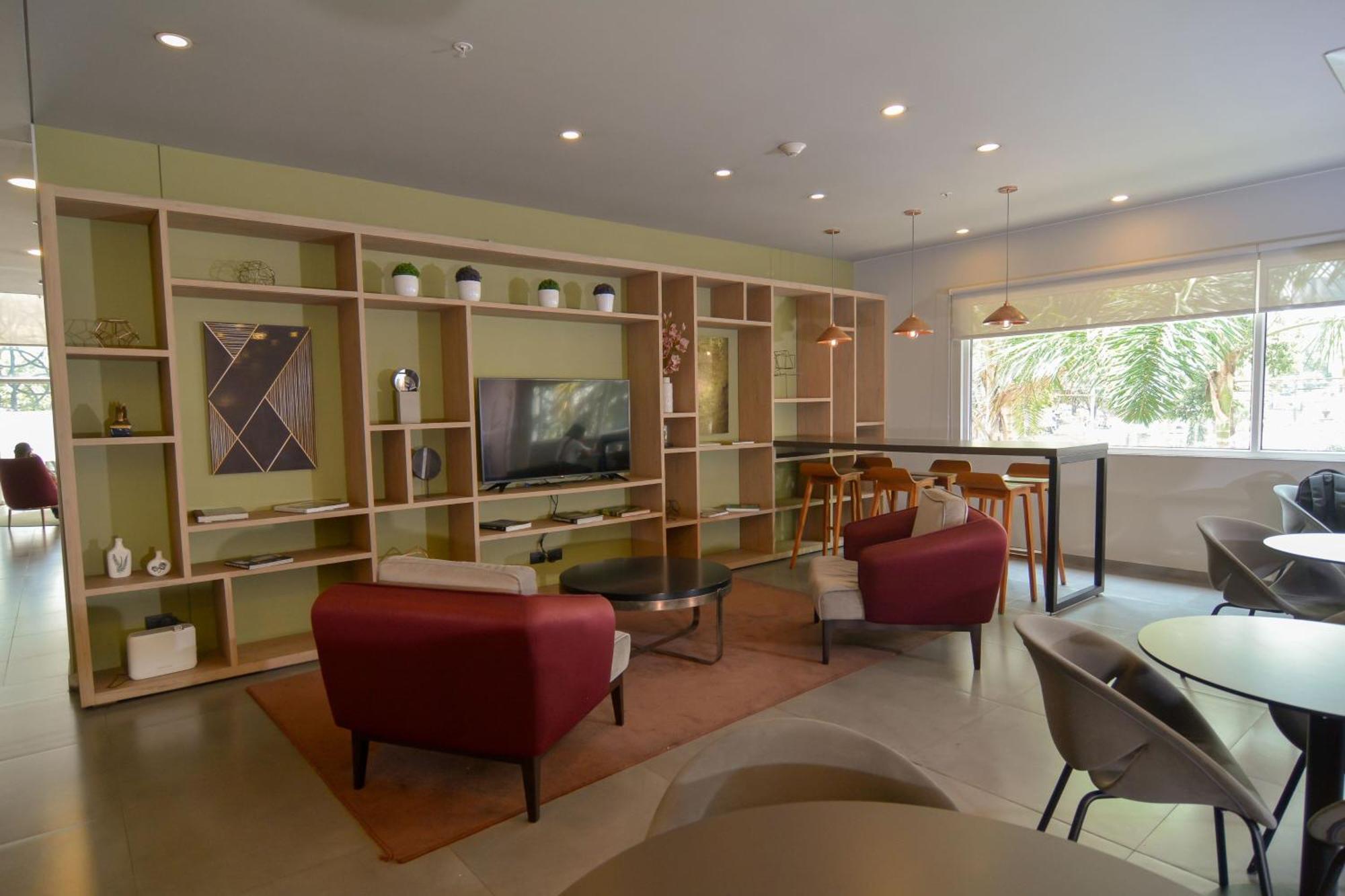 City Express Plus By Marriott Medellin Colombia Exterior foto